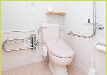 補助設備付きトイレ